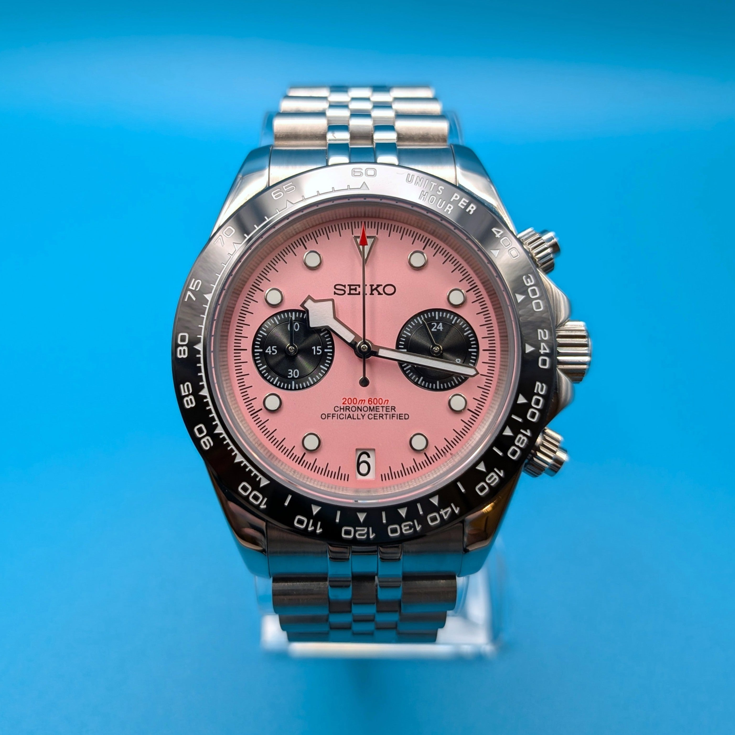 Classic Chronograph Bold Color Timeless Presence