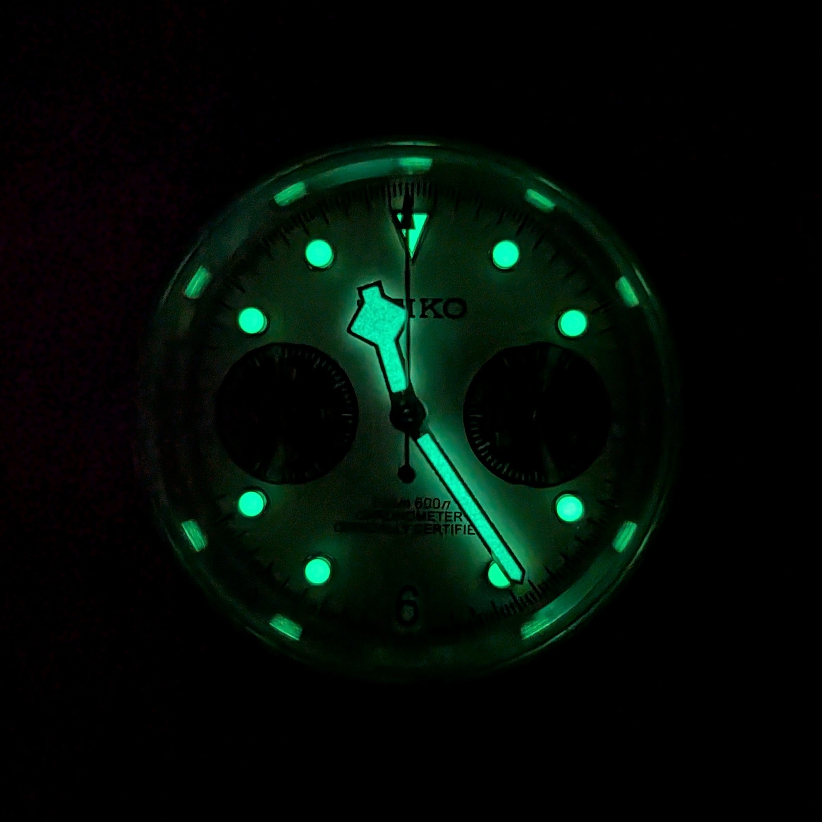 Classic Chronograph Bold Color Timeless Presence