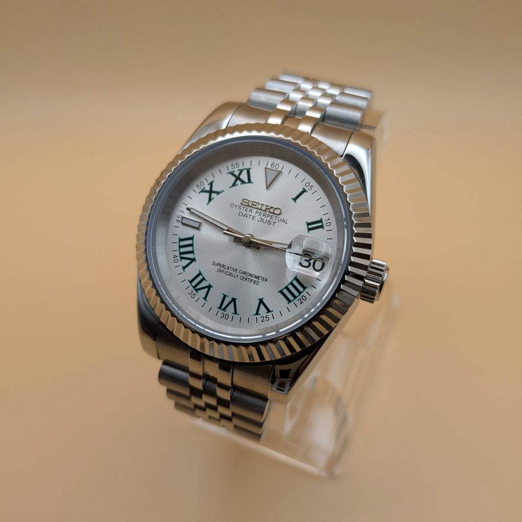 Classic Automatic Timeless Elegance in Every Detail