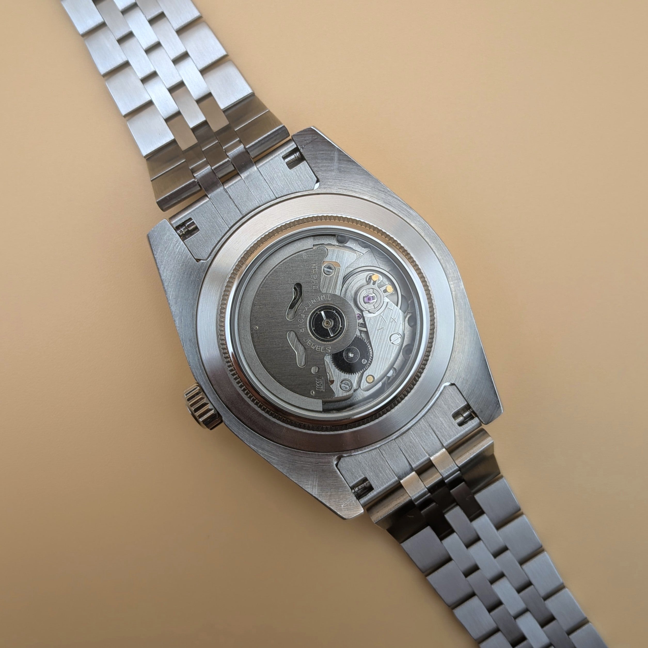 Classic Automatic Timeless Elegance in Every Detail