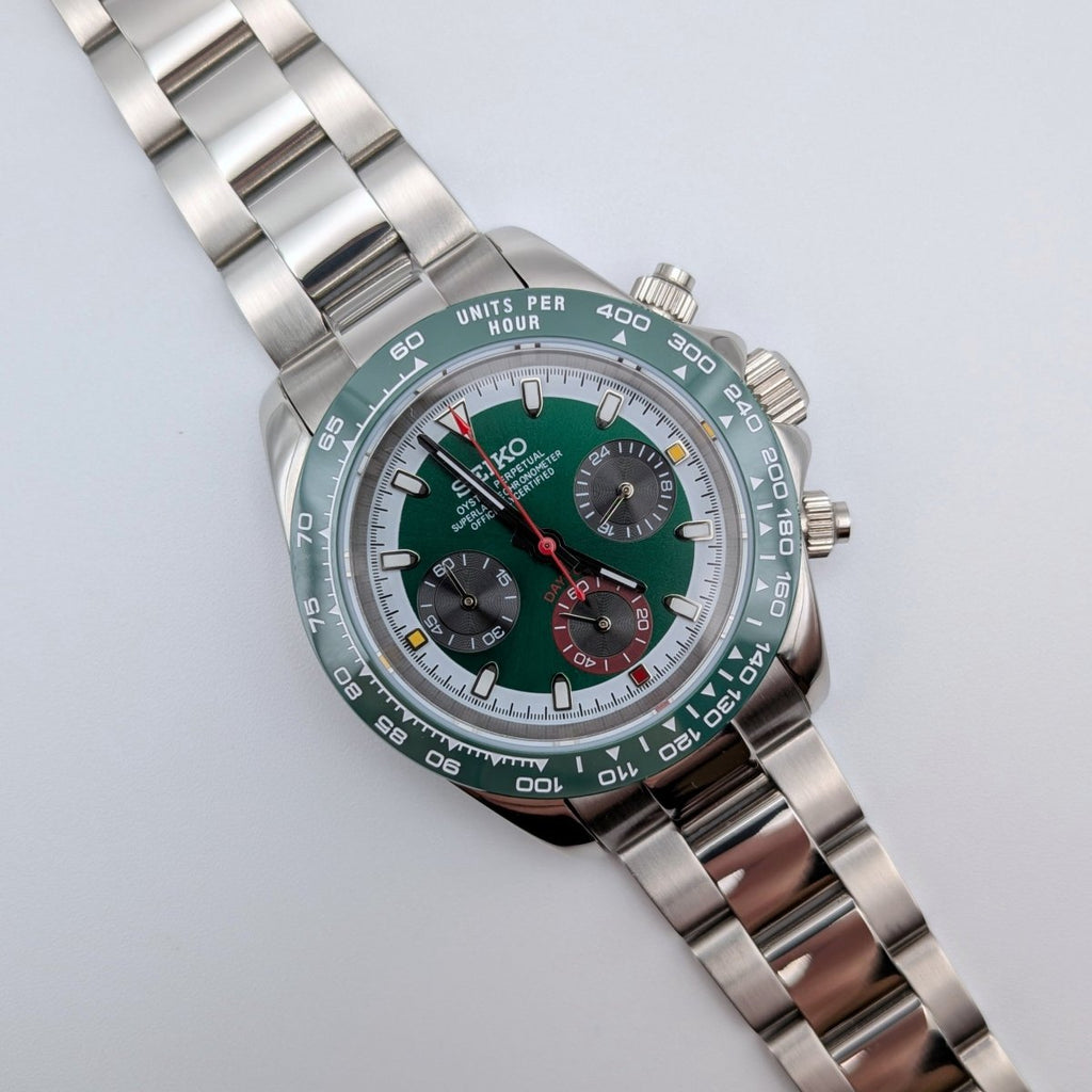 Classic Chronograph Green & White - Hands On Time