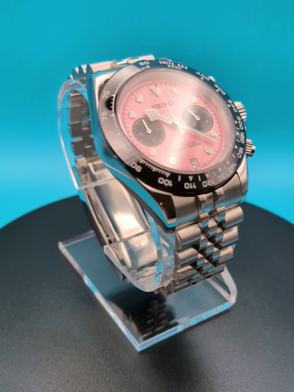 Classic Chronograph Bold Color Timeless Presence
