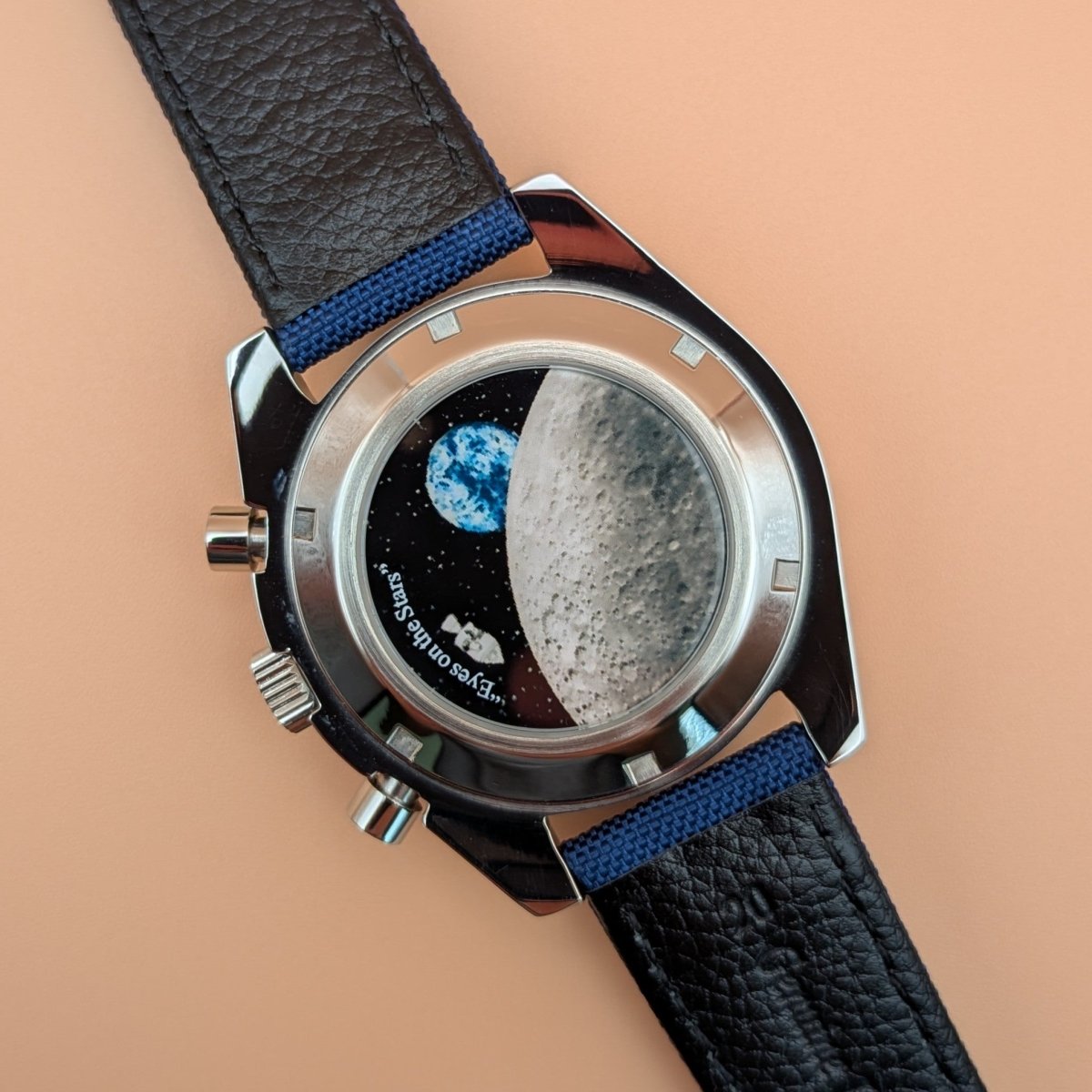 Speed Chronograph White & Blue - Hands On Time