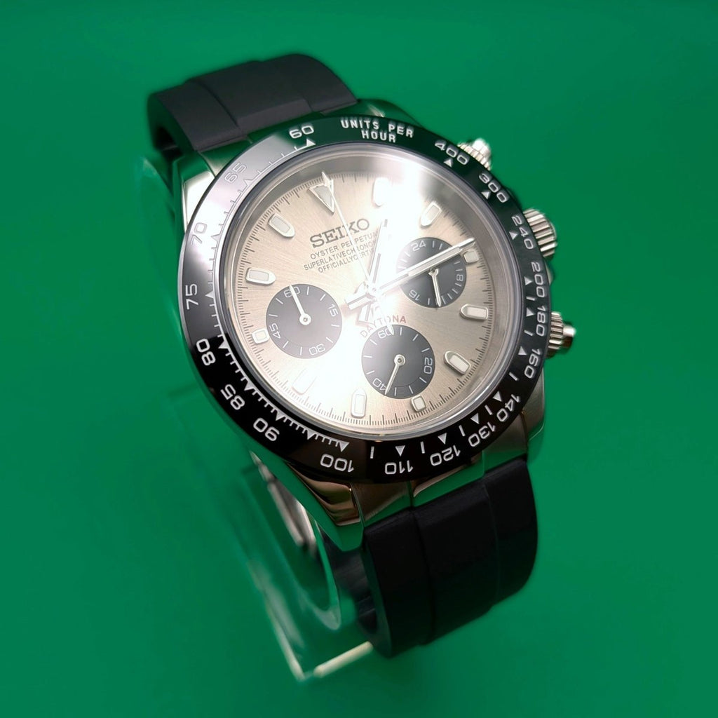 Sport Chronograph Ivory & Black - Hands On Time